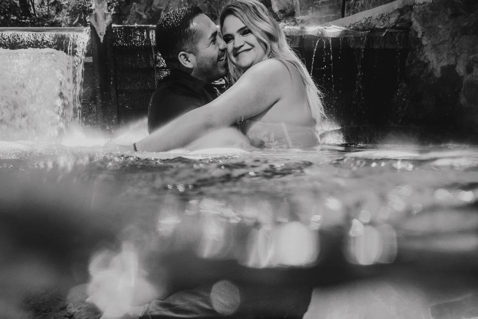 Trash the Dress bajo el agua