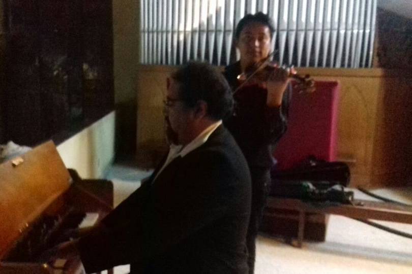 Misa violín y pianista