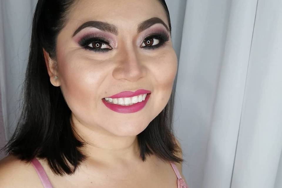 Maquillaje glam noche