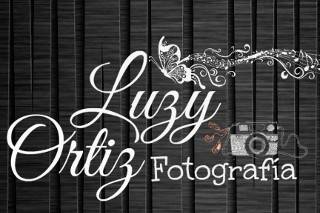 Luzy Ortiz Fotografia  logo