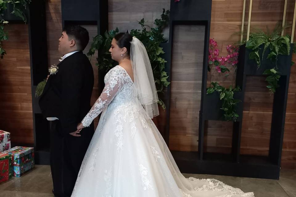 First look Mariana y Alfred