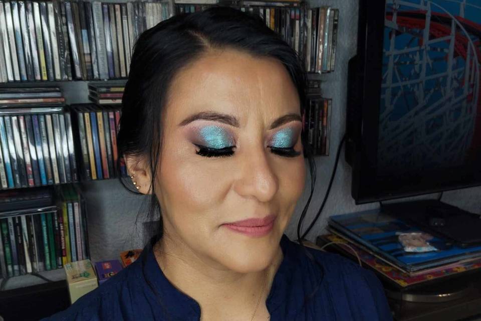 Make up y peinado con glamour para novias