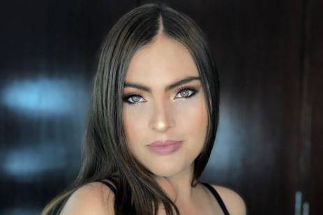 SL Make Up