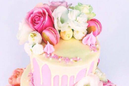 Cake pink