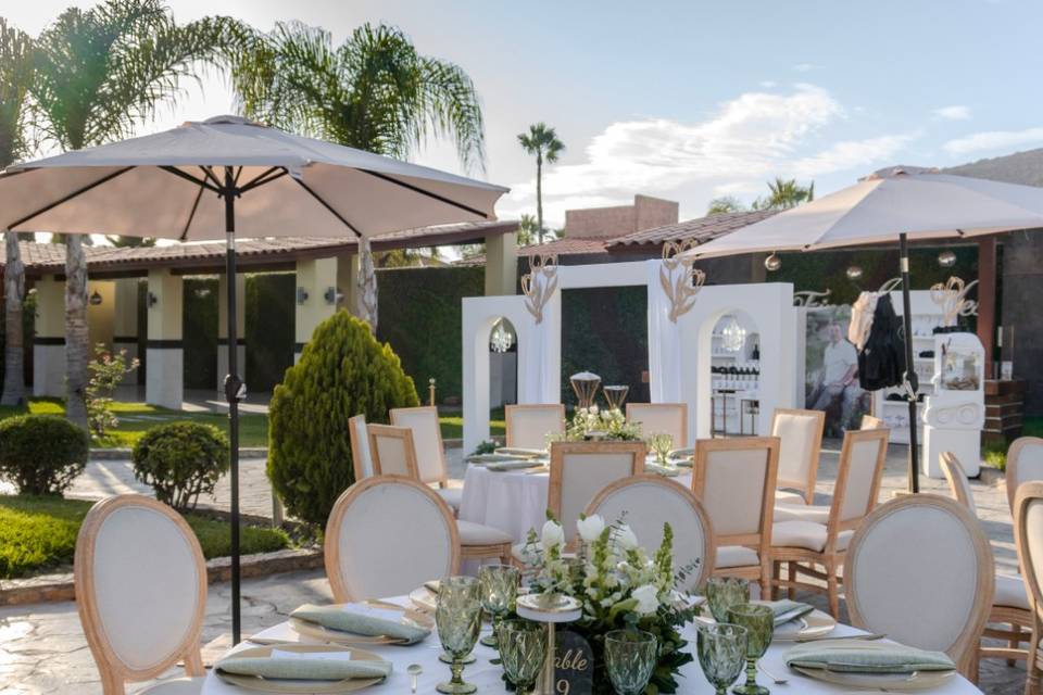 Wedding Planner Zoe Cuevas