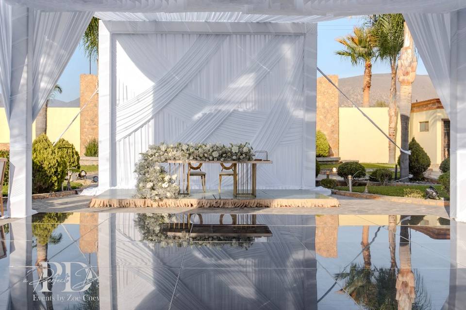 Wedding Planner Zoe Cuevas