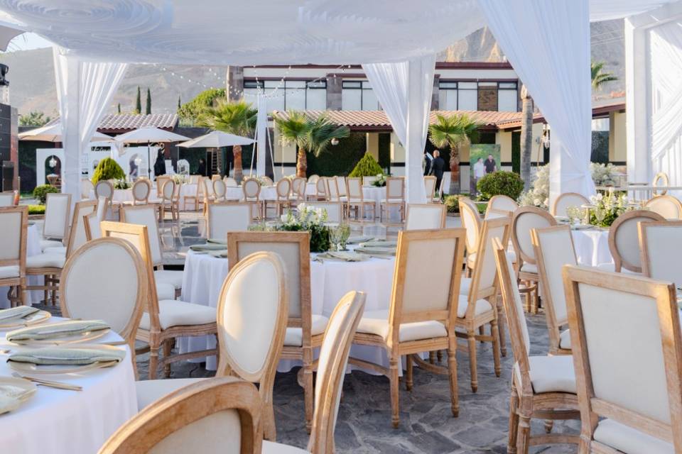 Wedding Planner Zoe Cuevas
