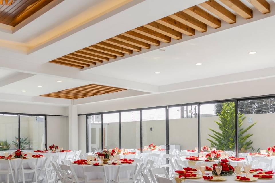 Wedding Planner Zoe Cuevas
