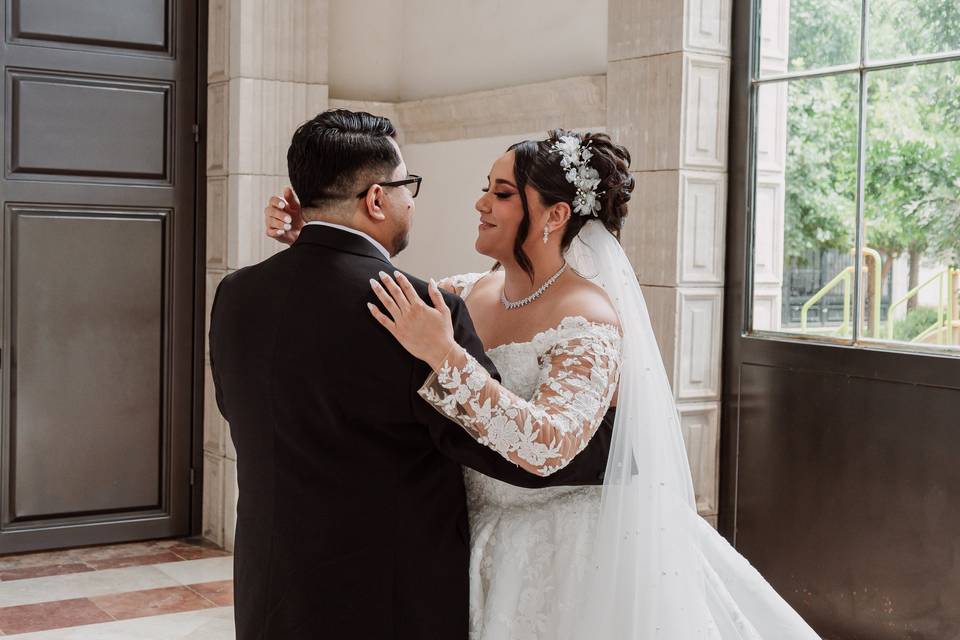 Boda E&M