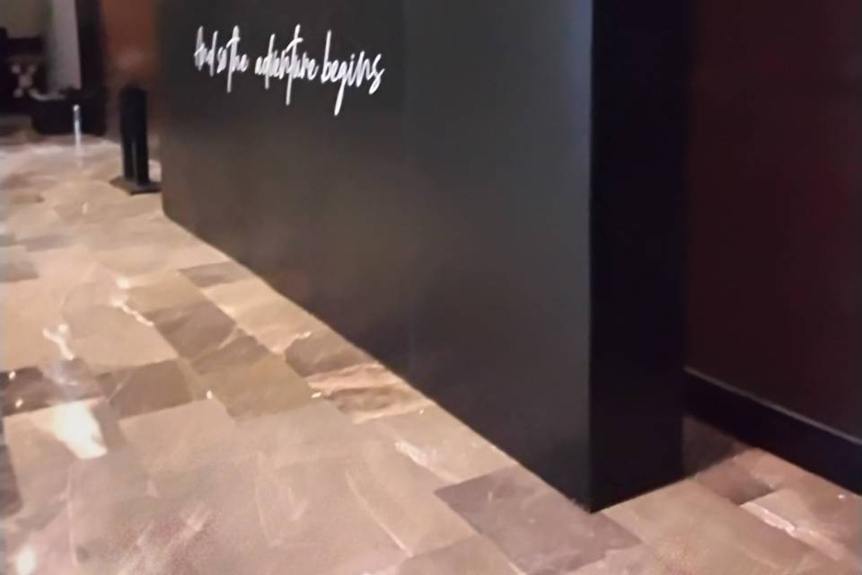 Mamparas de bienvenida