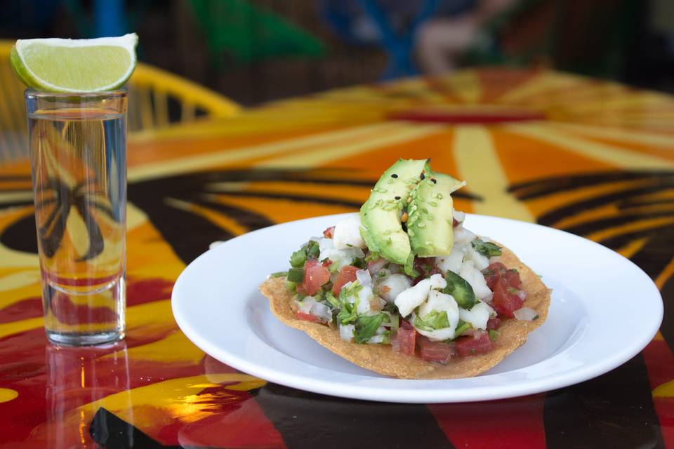 Tostadas y tequilas