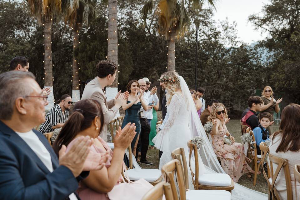 Boda Simbólica  Lulu Caballero
