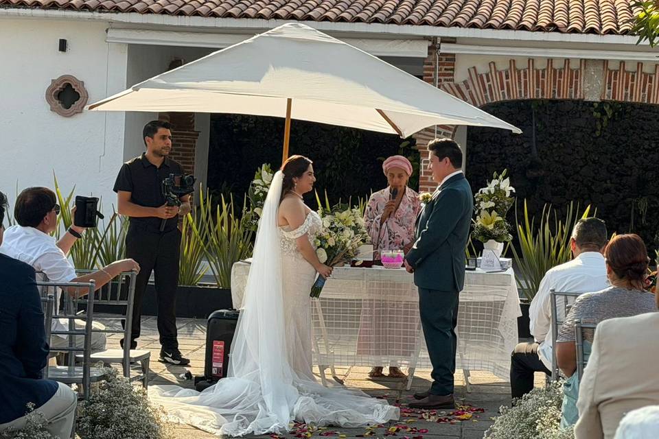 Angy e Iván