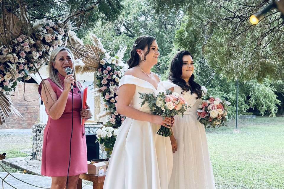 Boda Simbólica  Lulu Caballero