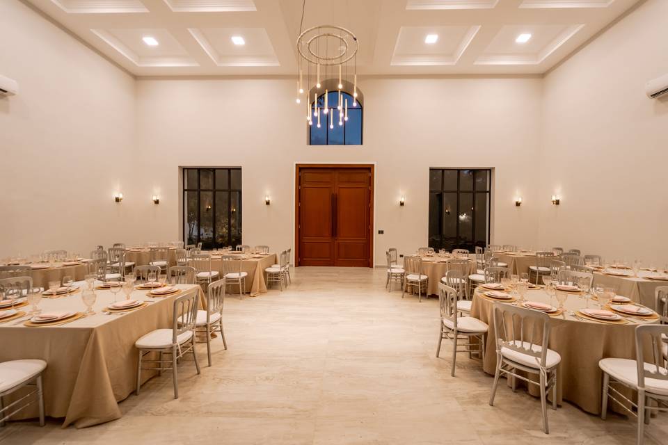 Salón interior de noche