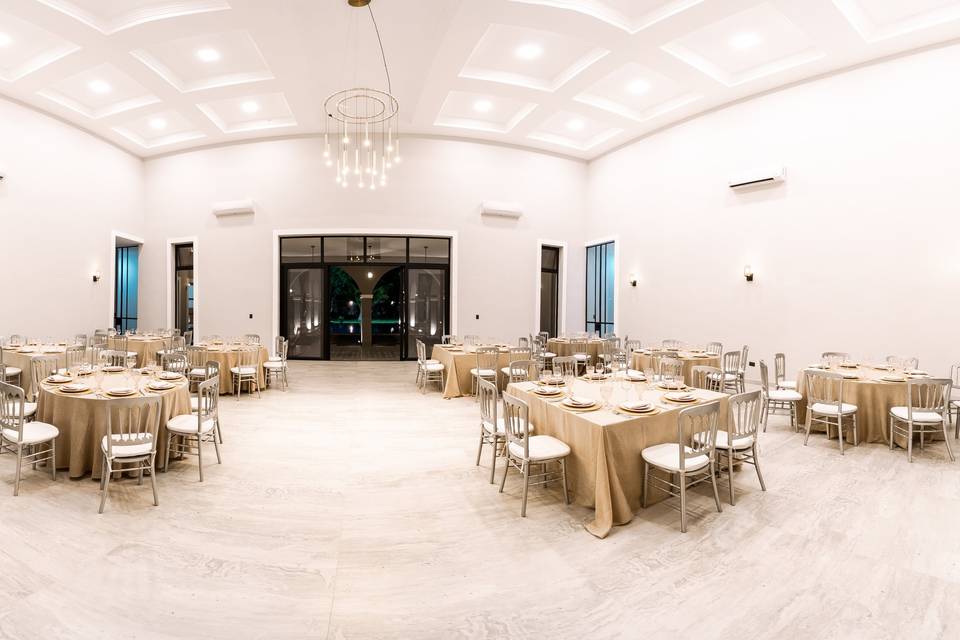 Salón interior de noche