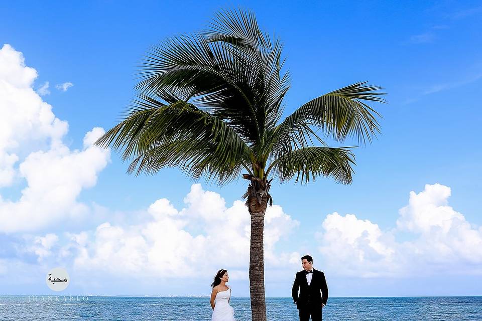 Couple at the caribbean