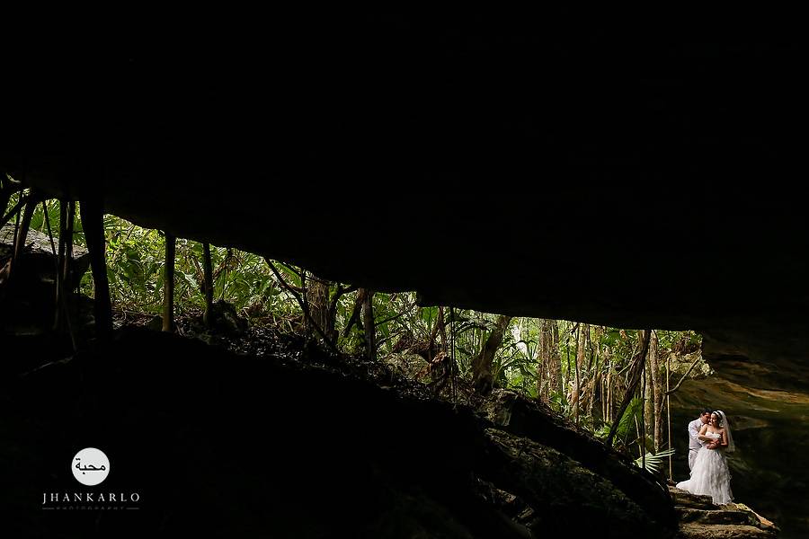 Trash the dress cenote