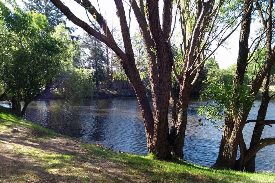 Hermoso Lago