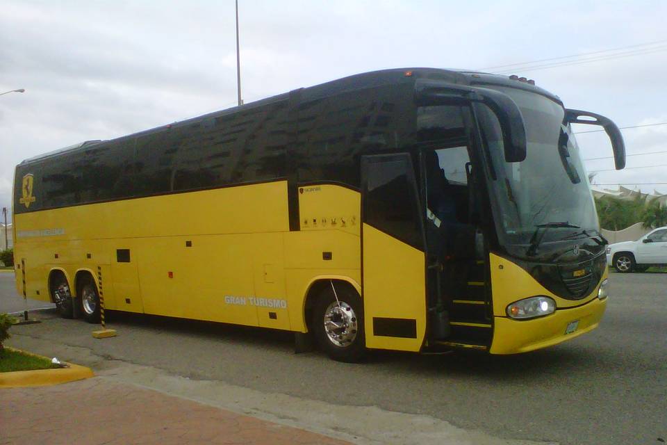 Autobús 45 pasajeros
