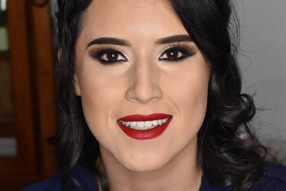 Karina Alvarado Makeup