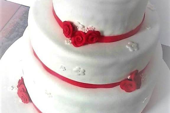 Fondant boda blanco y rojo