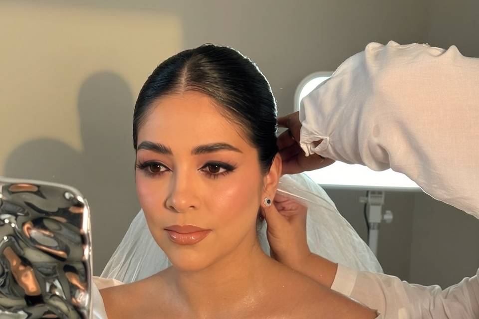 Elegante