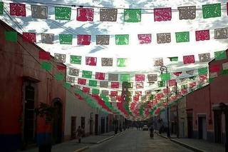 La Casita de Papel Picado