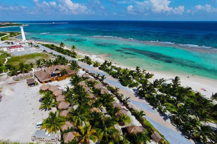 Mahahual, cásate en la playa