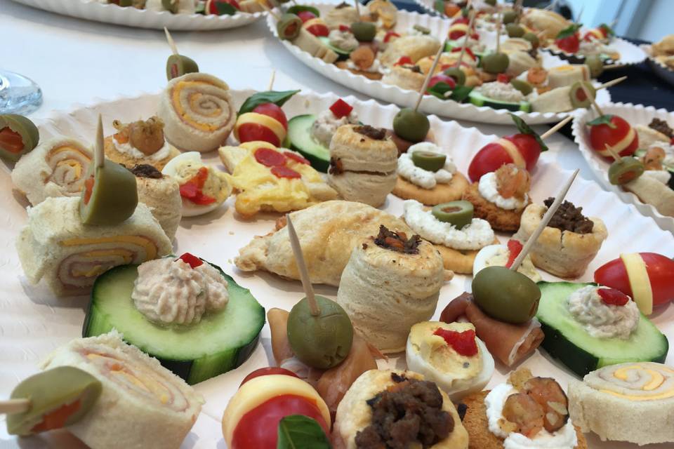 Mesa de canapés