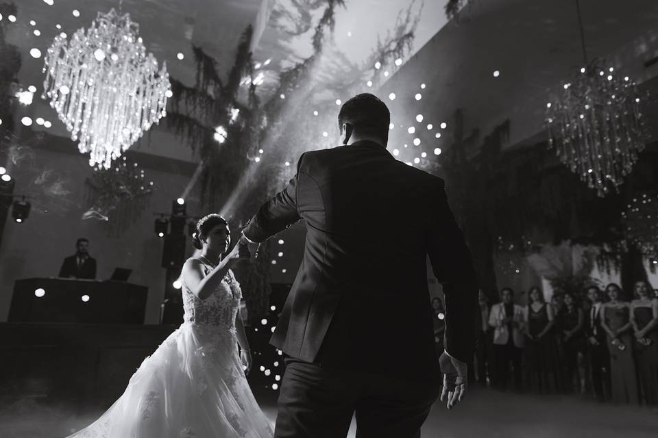 Novios en su vals