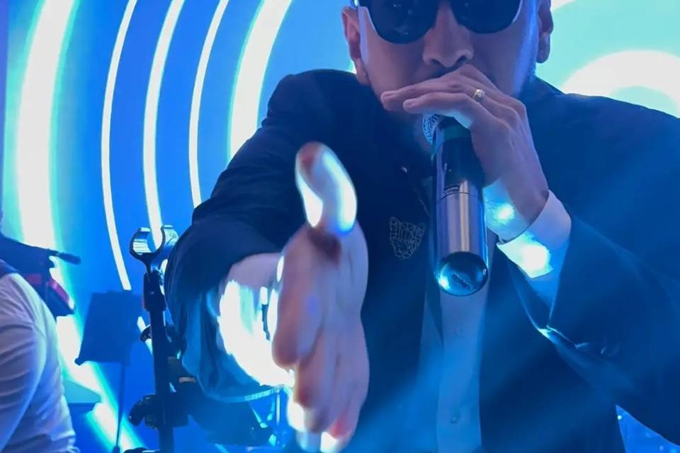 Cantante 2