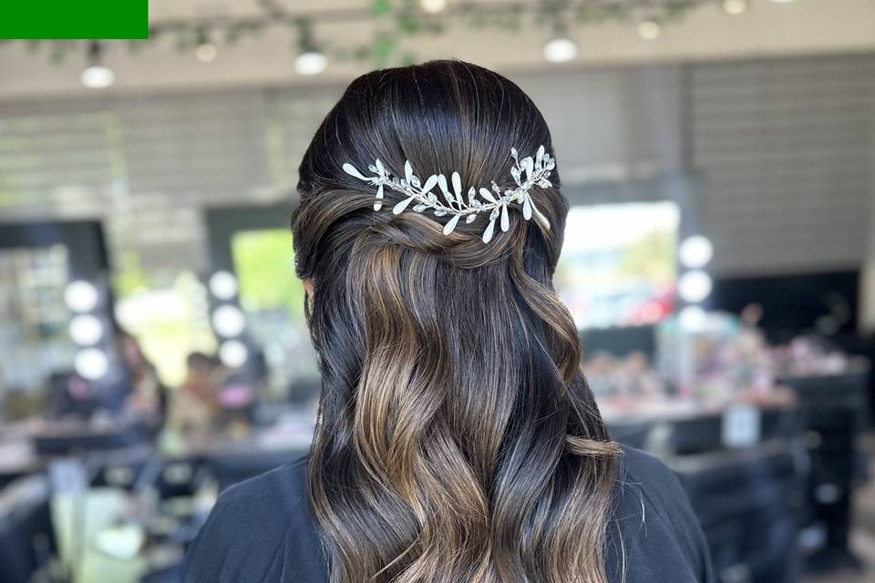 Creación de look de novia
