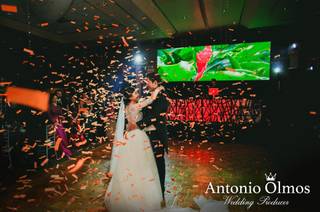 Antonio Olmos Wedding