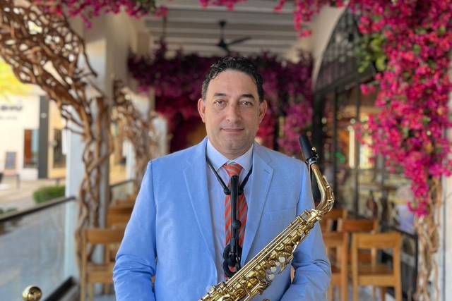 Saxofonista Ernesto Tapia