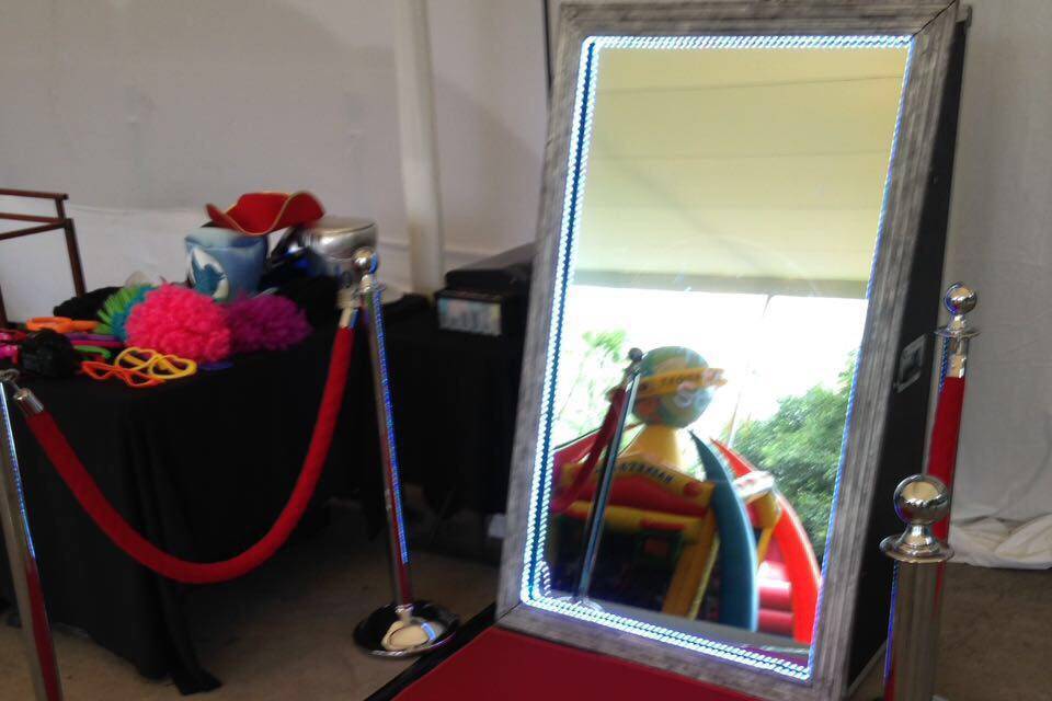 Espejos magicos y cabinas