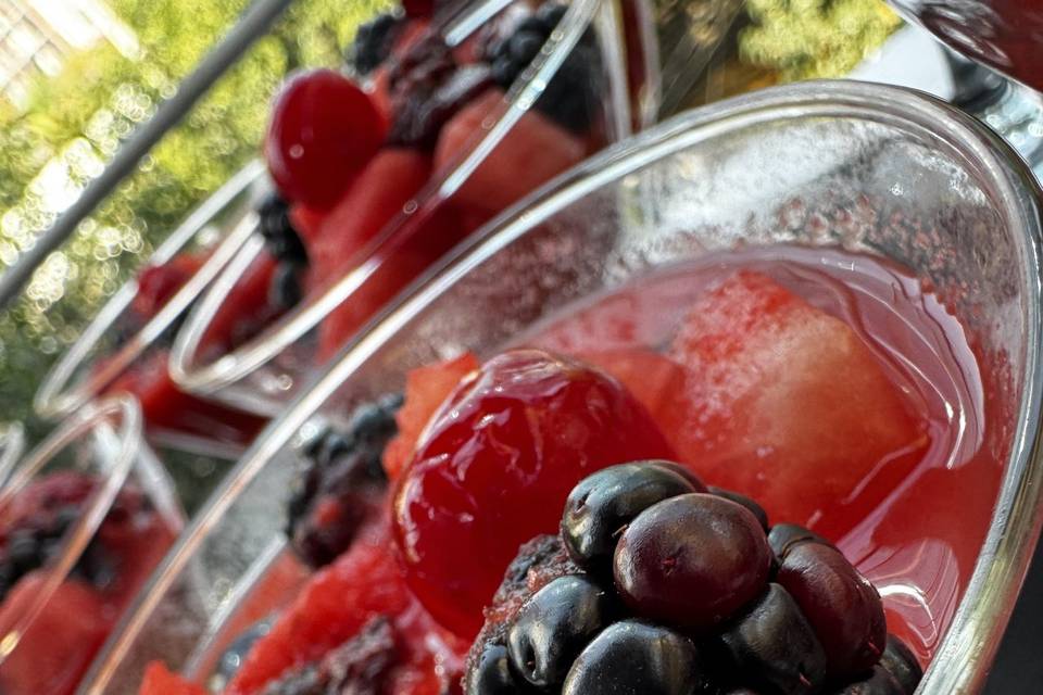Copa de frutos rojos con Malib
