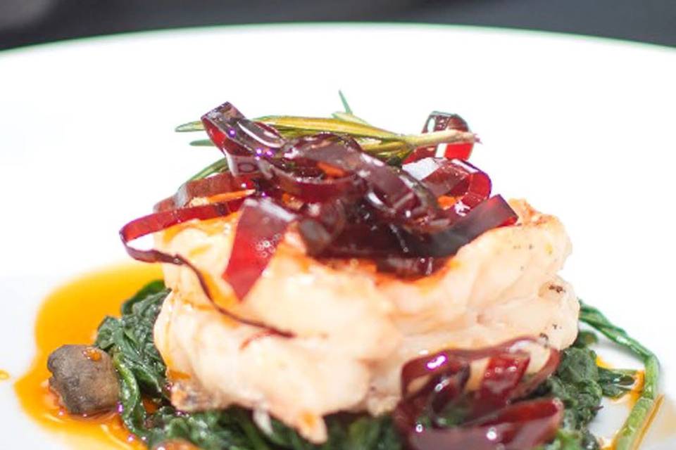 Lomo de robalo en salsa de nar