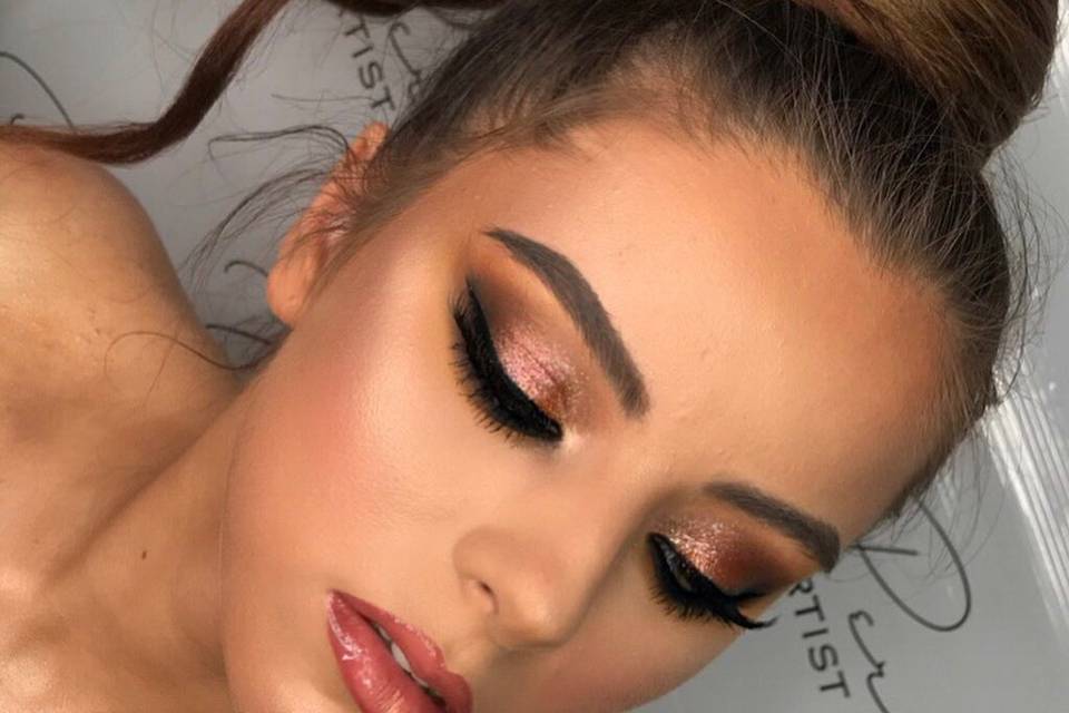 Diana Peralta Makeup Artist