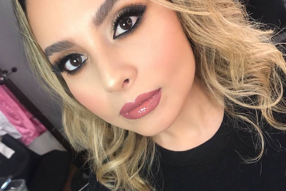 Diana Peralta Makeup Artist