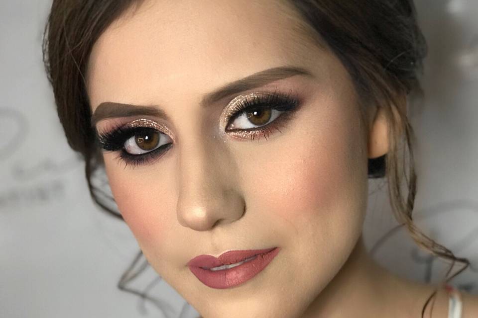 Diana Peralta Makeup Artist