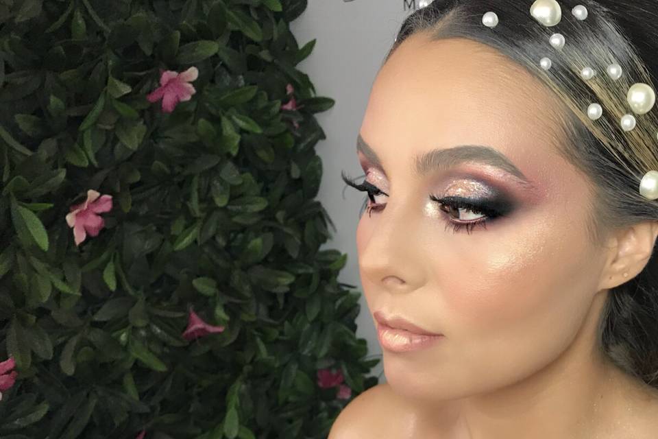 Diana Peralta Makeup Artist