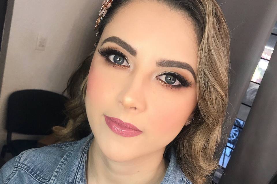 Diana Peralta Makeup Artist