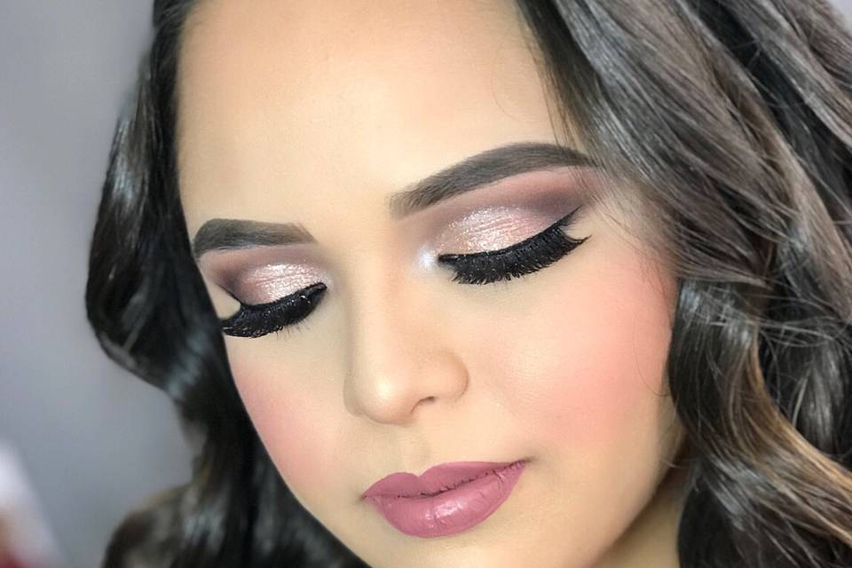 Diana Peralta Makeup Artist