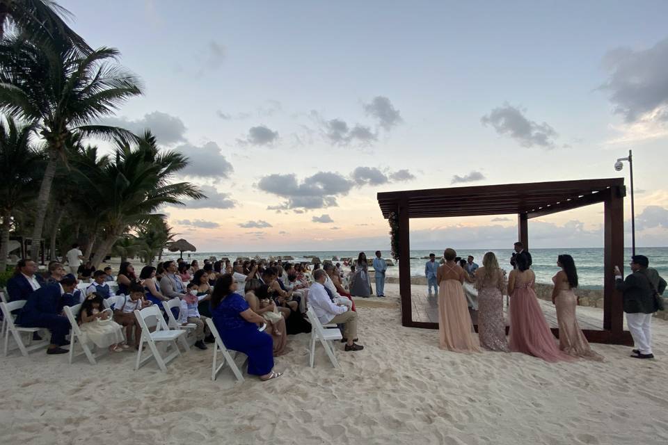 Ceremonia en la playa