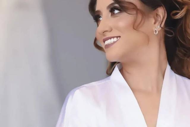 Maquillaje y peinado