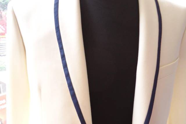 Smoking con filo azul