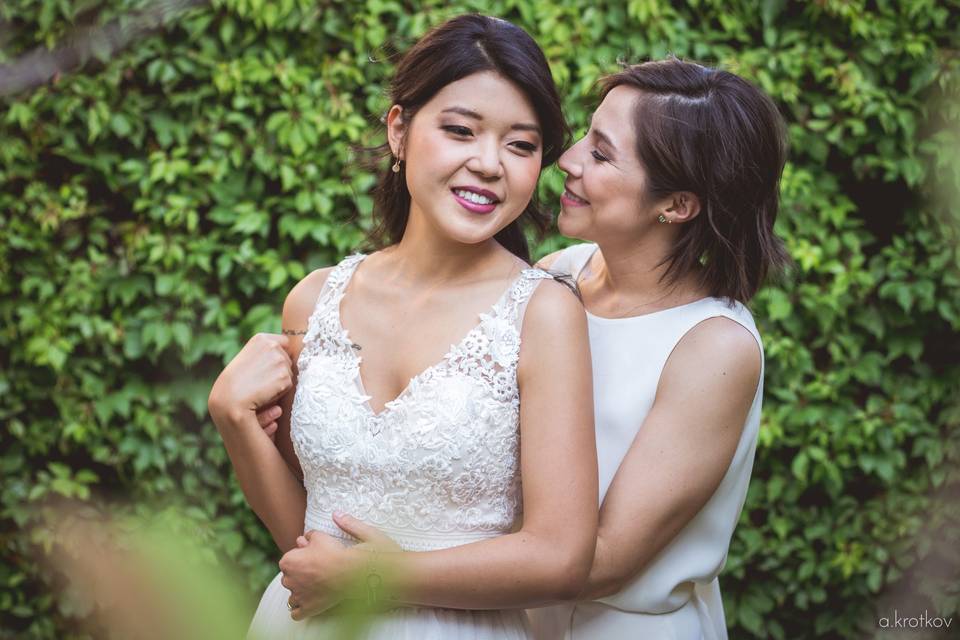 Las novias en el jardín