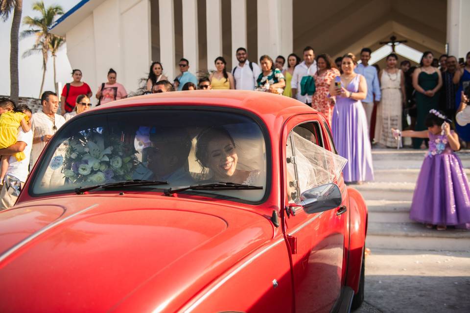 Salida de novios iglesia