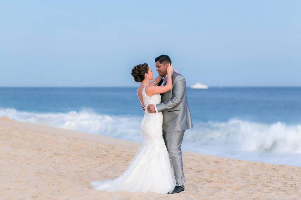 Romantic Cabo Weddings